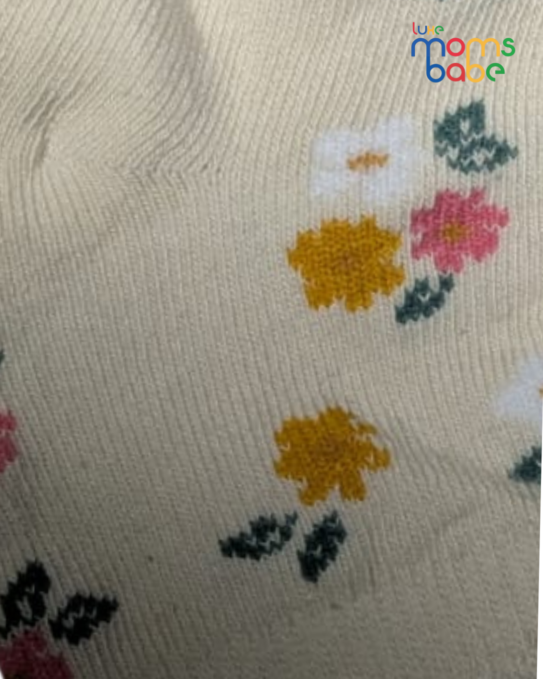 baby socks yellow & cream