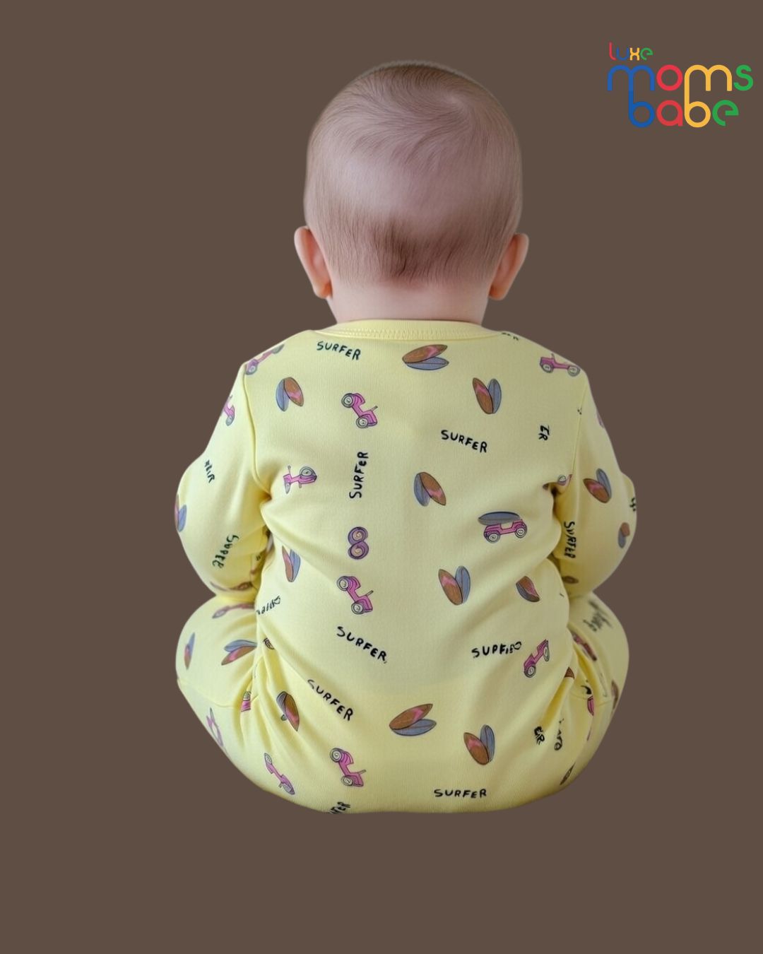 baby's yellow footed coverall set (sleepsuit)