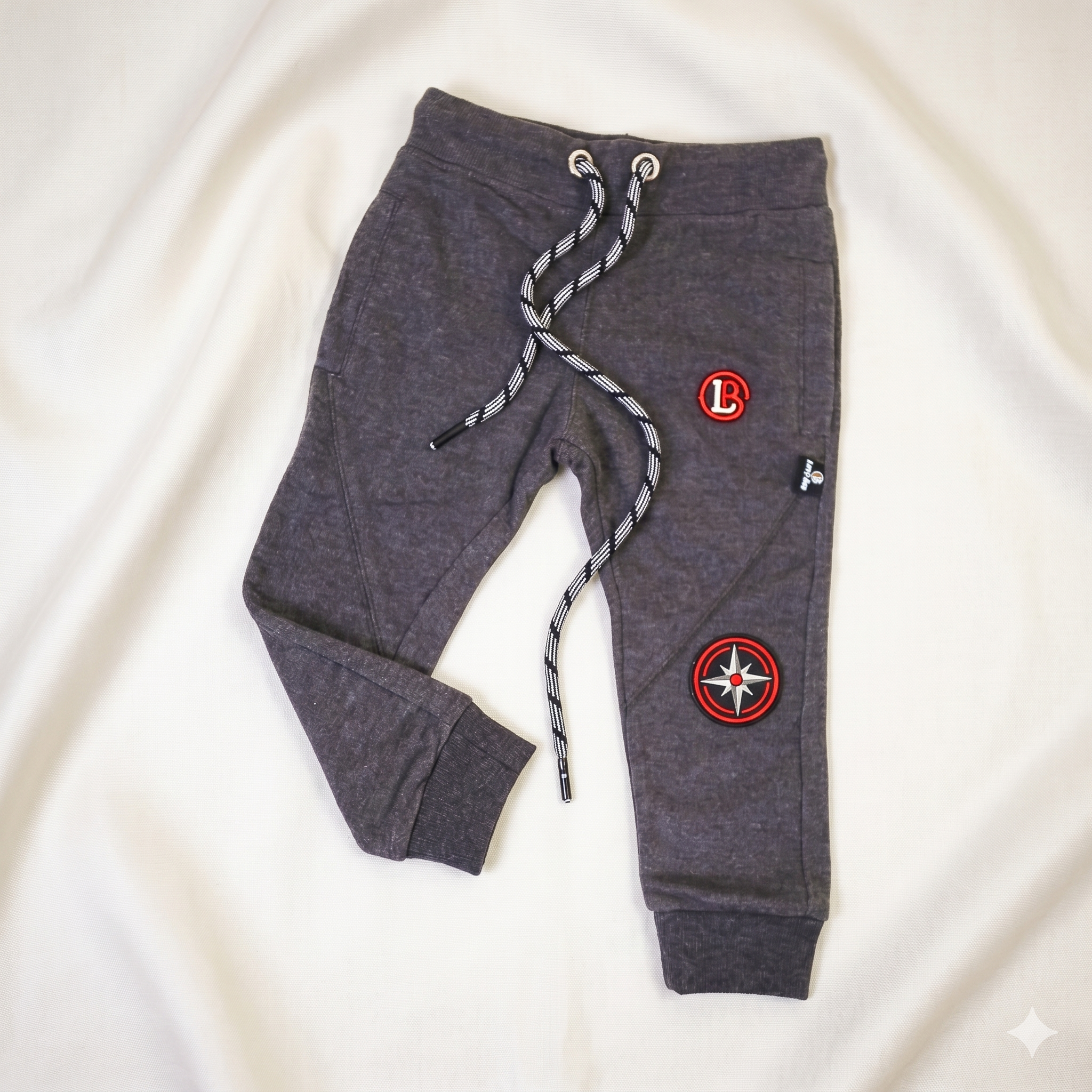 kids cotton jogger pants with drawstring waist & ribbed cuffs (1–6 years) kids cotton jogger pants with drawstring waist & ribbed cuffs (1–6 years)